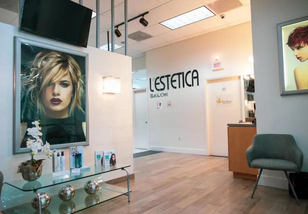 Salon L'Estetica — Hairdresser in Aventura