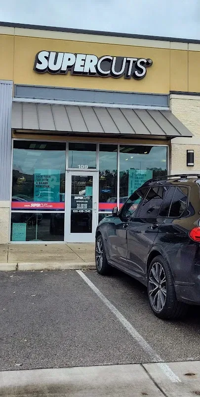SUPERCUTS — Hair salon in Spring Branch