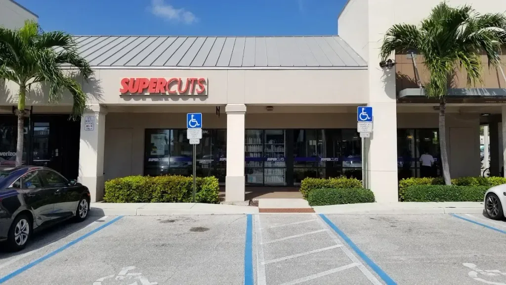 SUPERCUTS — Hair salon in Boynton Beach