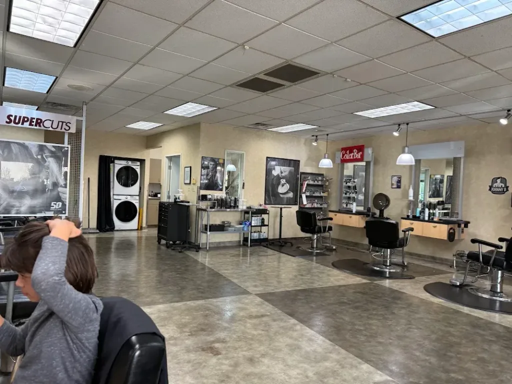 SUPERCUTS — Hair salon in San Dimas