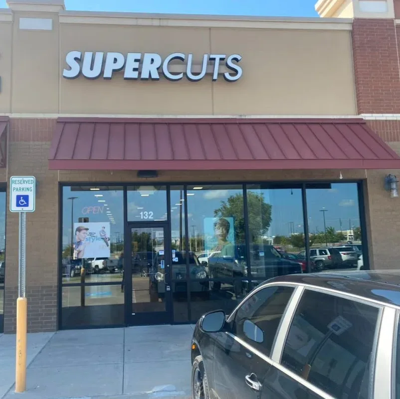 SUPERCUTS — Hair salon in Midlothian