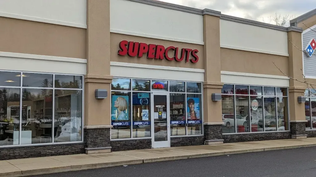 SUPERCUTS — Hair salon in Nashua