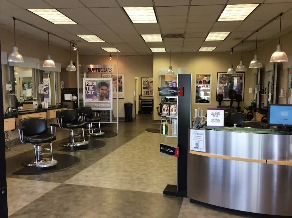 SUPERCUTS — Hair salon in Claremont
