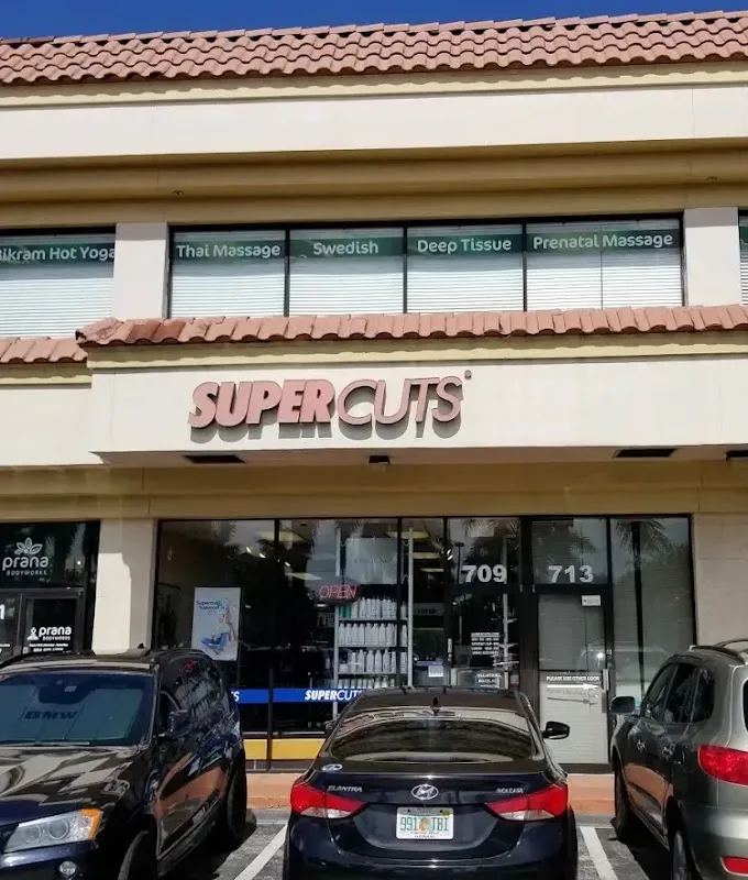 SUPERCUTS — Hair salon in Fort Lauderdale