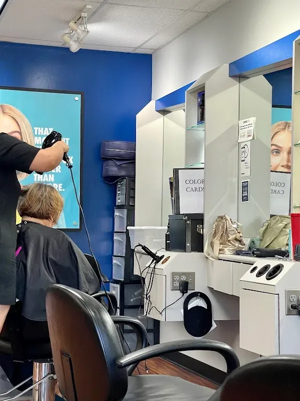 SUPERCUTS — Hair salon in San Diego