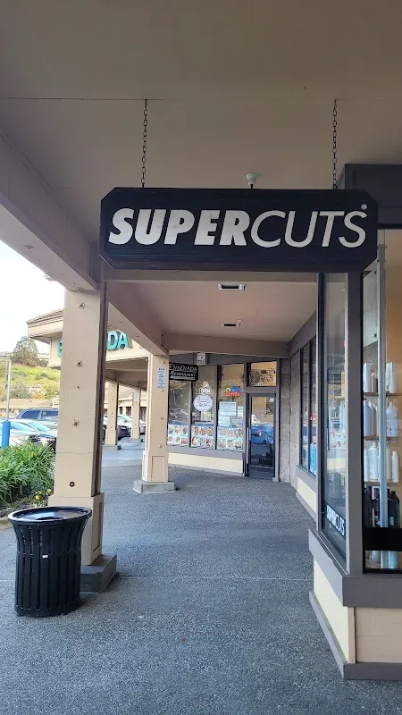 SUPERCUTS — Hair salon in Benicia