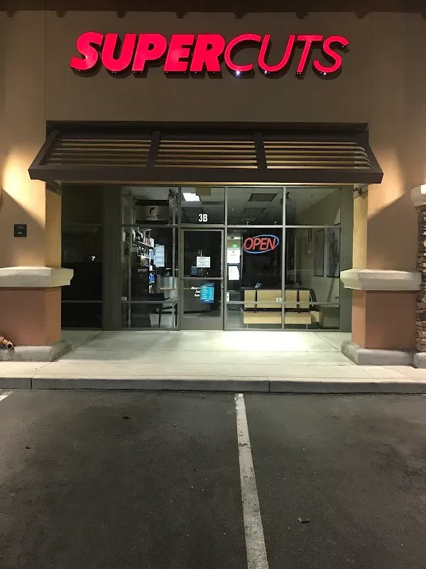 SUPERCUTS — Hair salon in Eastvale