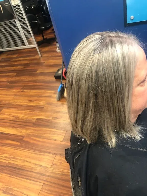 SUPERCUTS — Hair salon in Rome