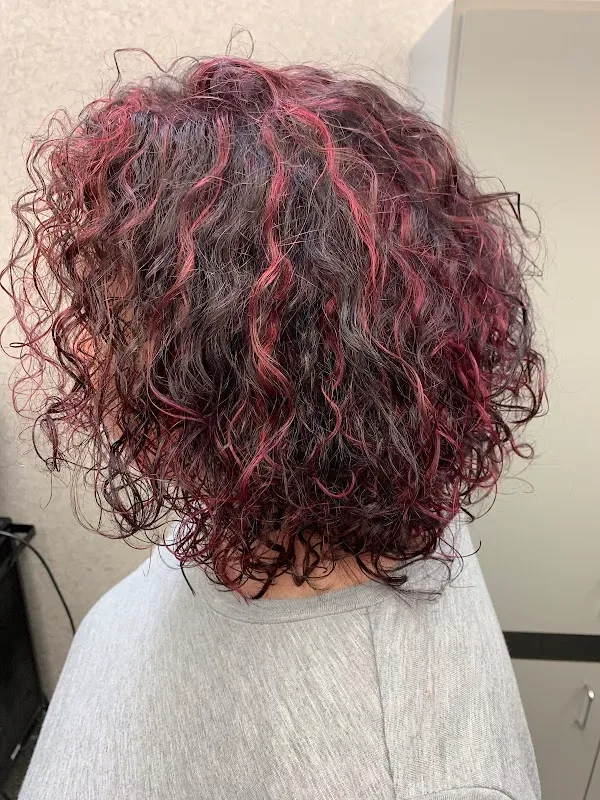 SUPERCUTS — Hair salon in Oregon