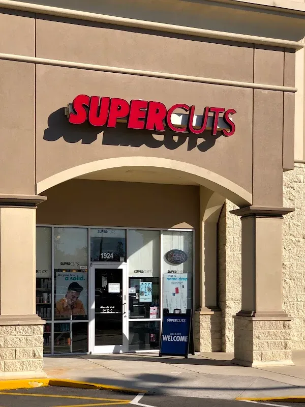 SUPERCUTS — Hair salon in Wesley Chapel