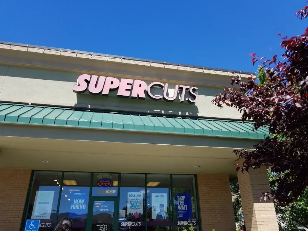 SUPERCUTS — Hair salon in Carson City