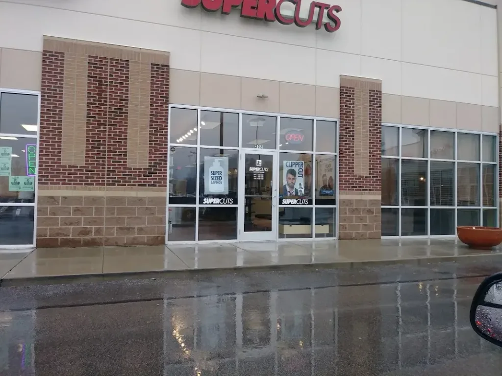 SUPERCUTS — Hair salon in Amelia