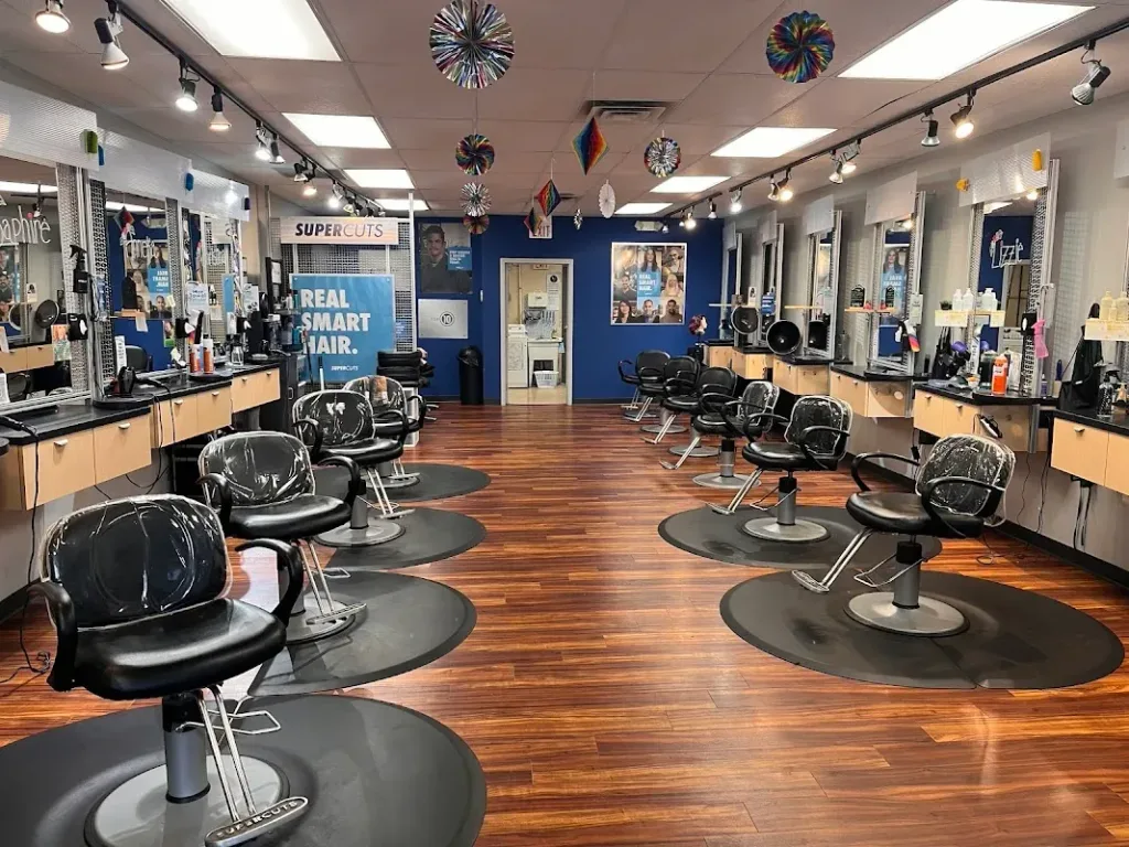 SUPERCUTS — Hair salon in Battle Creek