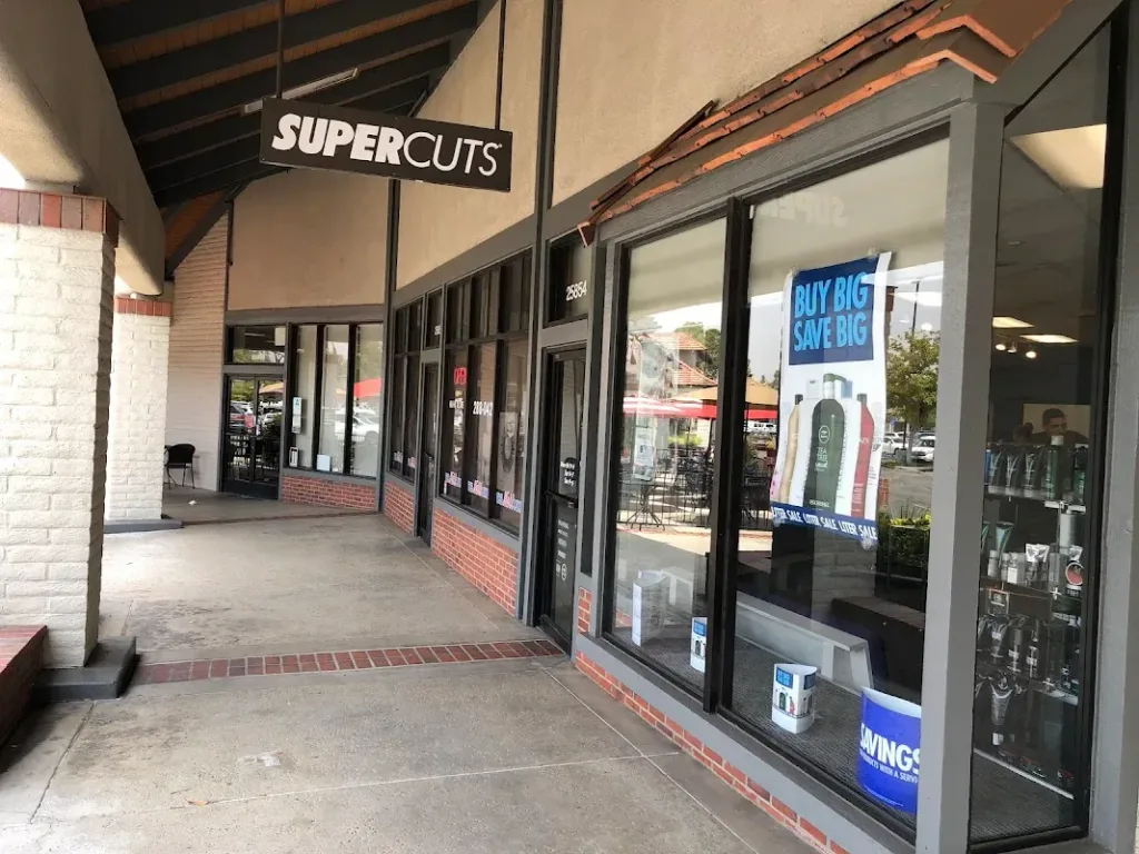 SUPERCUTS — Hair salon in Valencia
