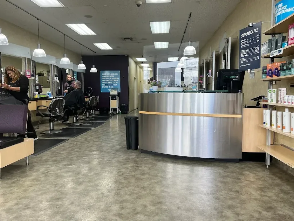 SUPERCUTS — Hair salon in Tarzana