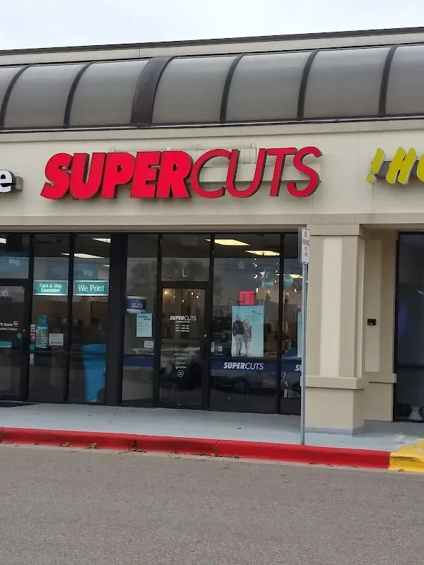 SUPERCUTS — Hair salon in Portage