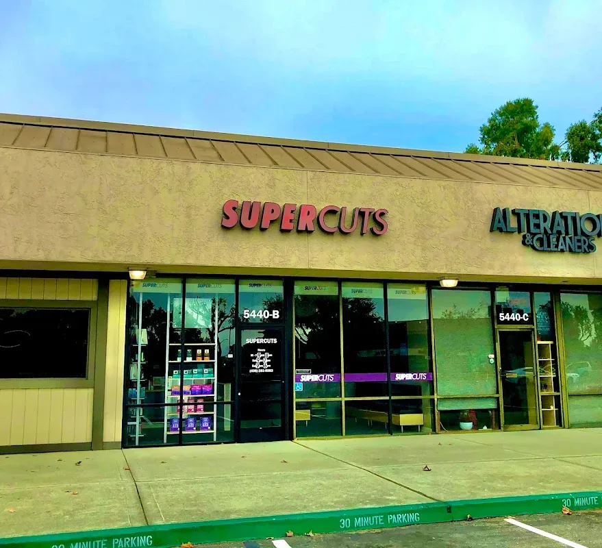SUPERCUTS — Hair salon in San Jose