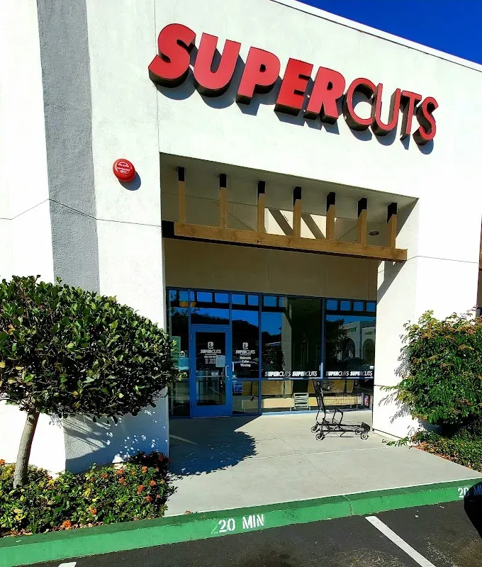 SUPERCUTS — Hair salon in Oceanside