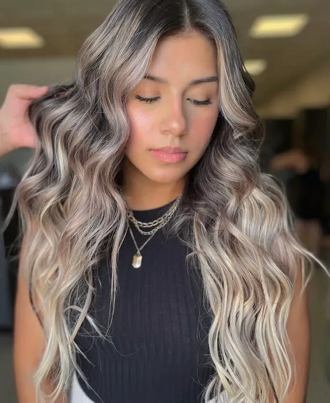 Salon Divine — Hair salon in Corpus Christi