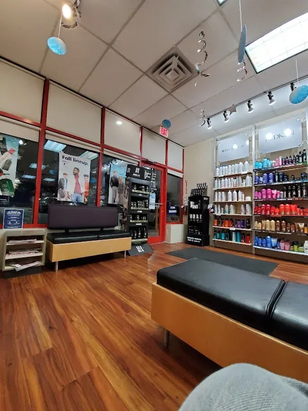 SUPERCUTS — Hair salon in River Edge