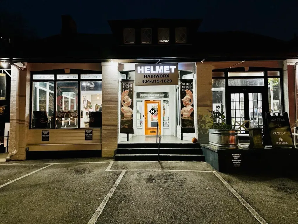Helmet Hairworx — Hair salon in Atlanta