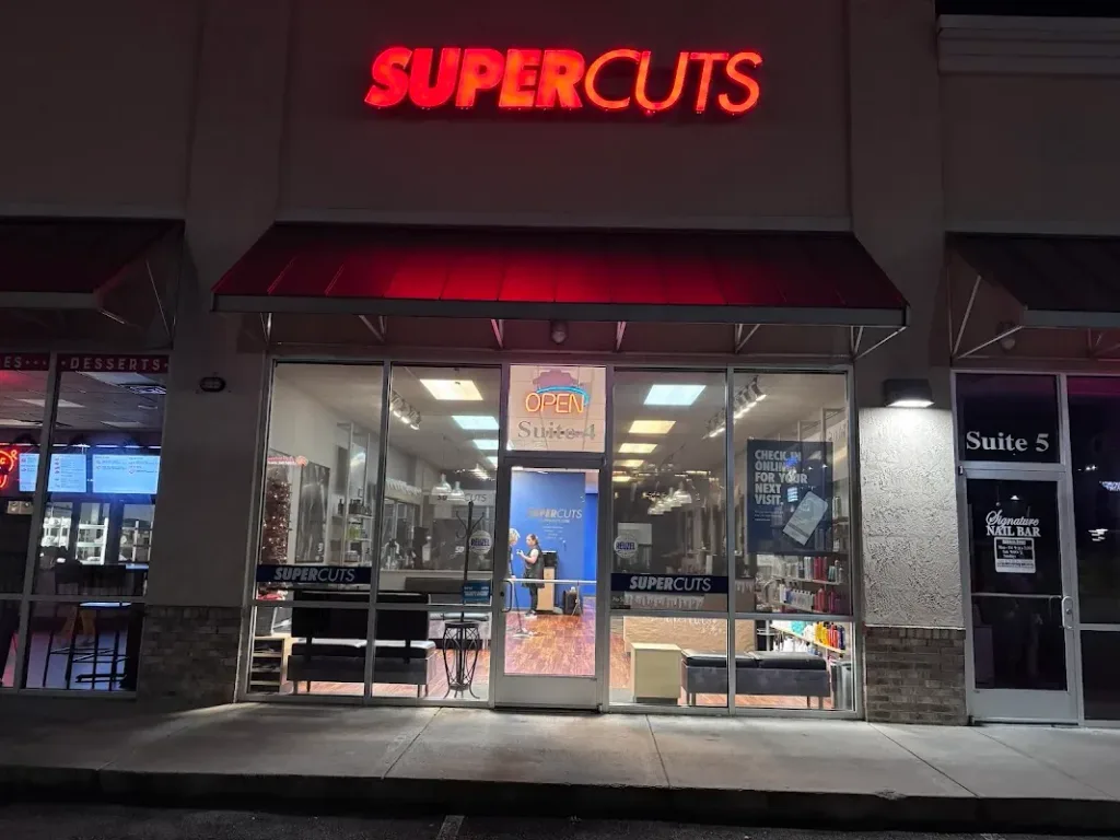 SUPERCUTS — Hair salon in Lenoir City