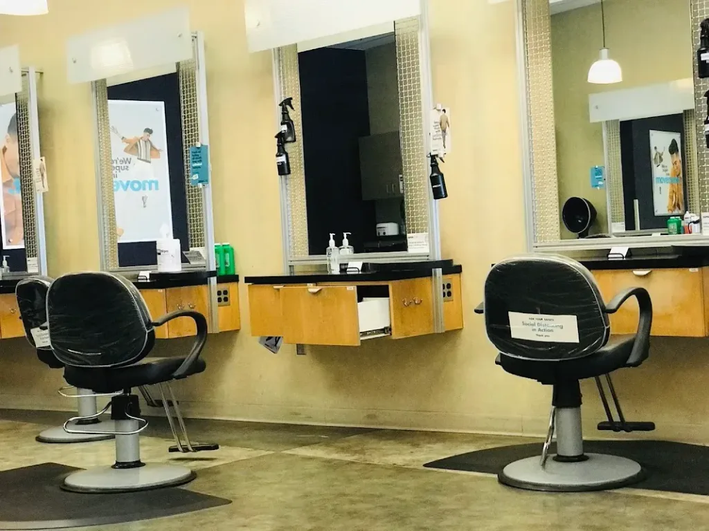 SUPERCUTS — Hair salon in Visalia