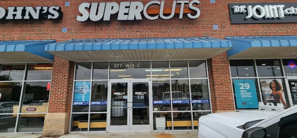 SUPERCUTS — Hair salon in Cookeville