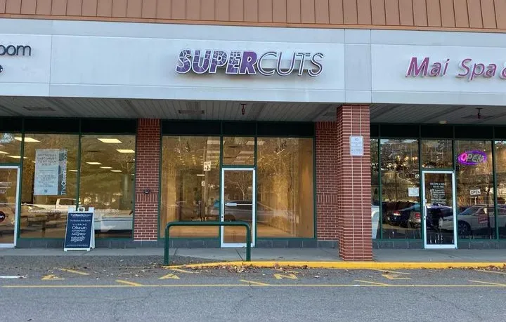 SUPERCUTS — Hair salon in Portsmouth