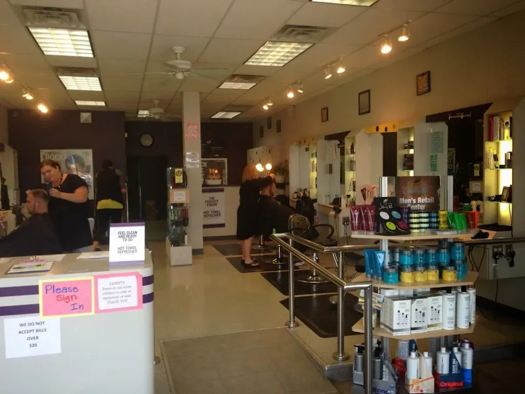 SUPERCUTS — Hair salon in Ardmore