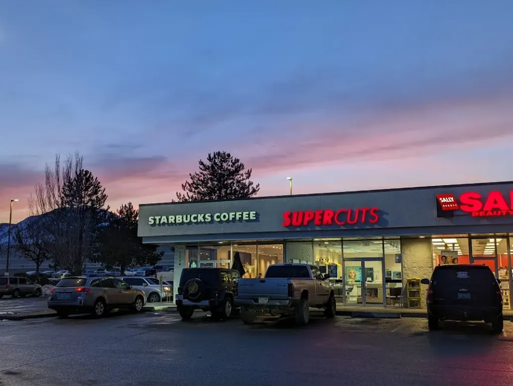 SUPERCUTS — Hair salon in Wenatchee