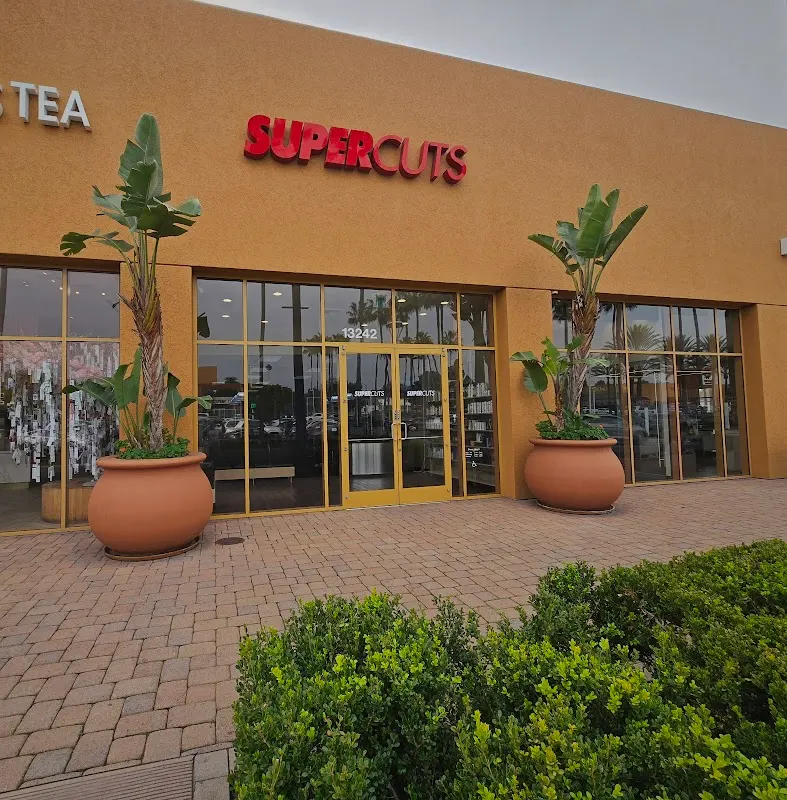 SUPERCUTS — Hair salon in Irvine