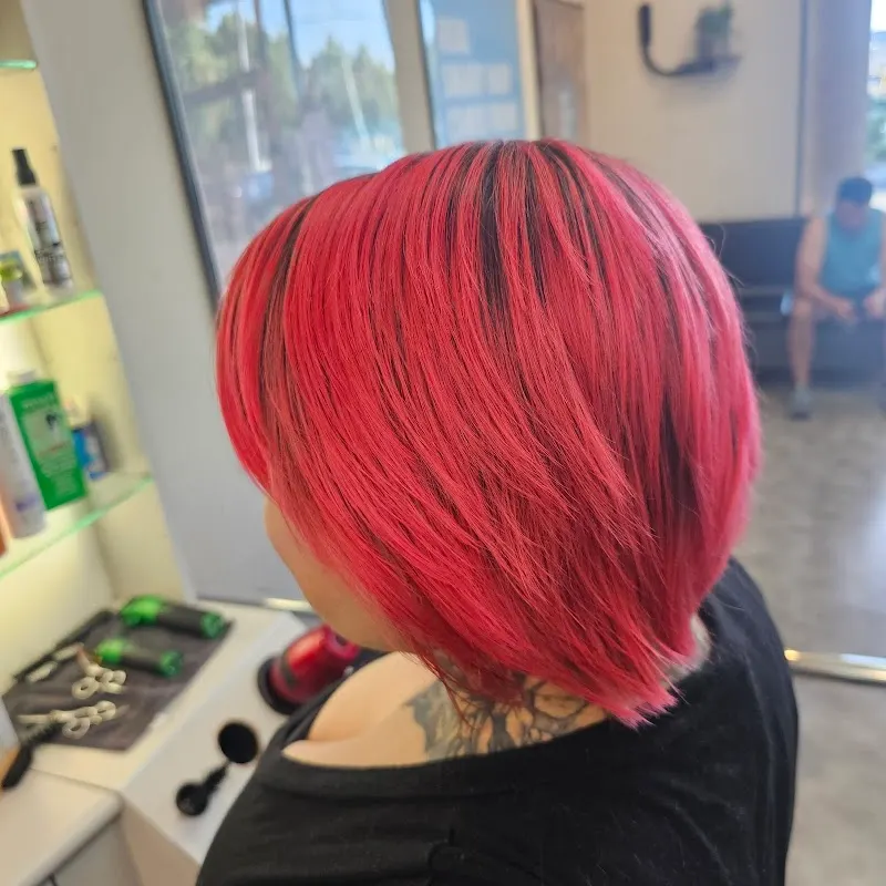 SUPERCUTS — Hair salon in Fresno