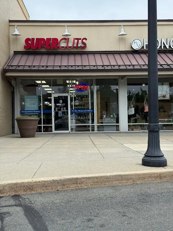 SUPERCUTS — Hair salon in Pennington