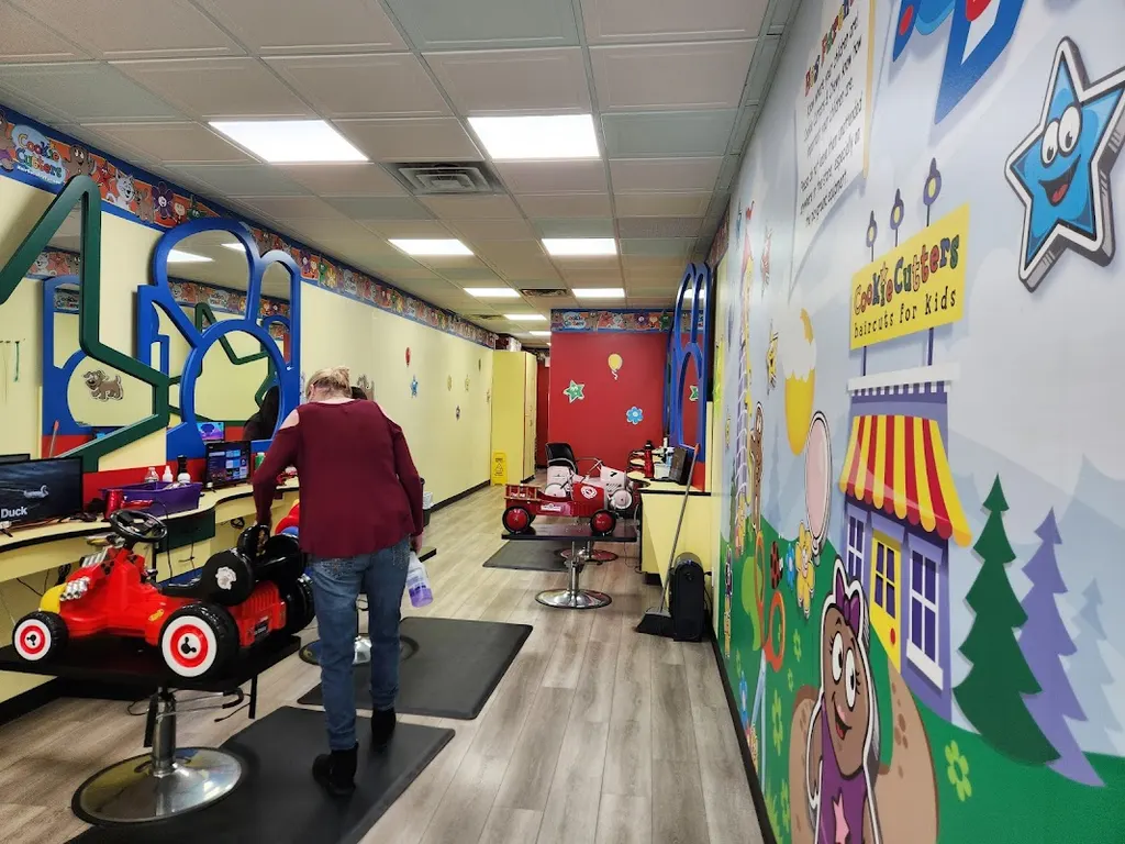 Cookie Cutters Haircuts for Kids - Rockville Centre — Hair salon in Rockville Centre