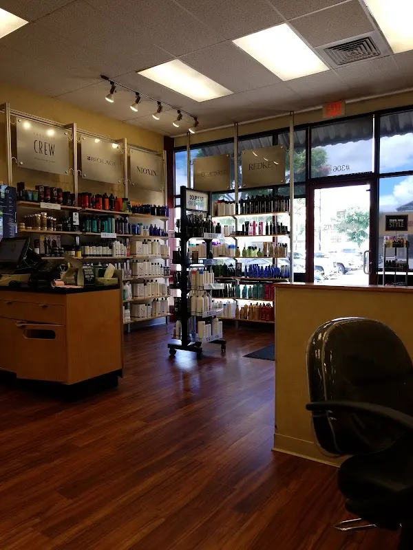 SUPERCUTS — Hair salon in Pearl City