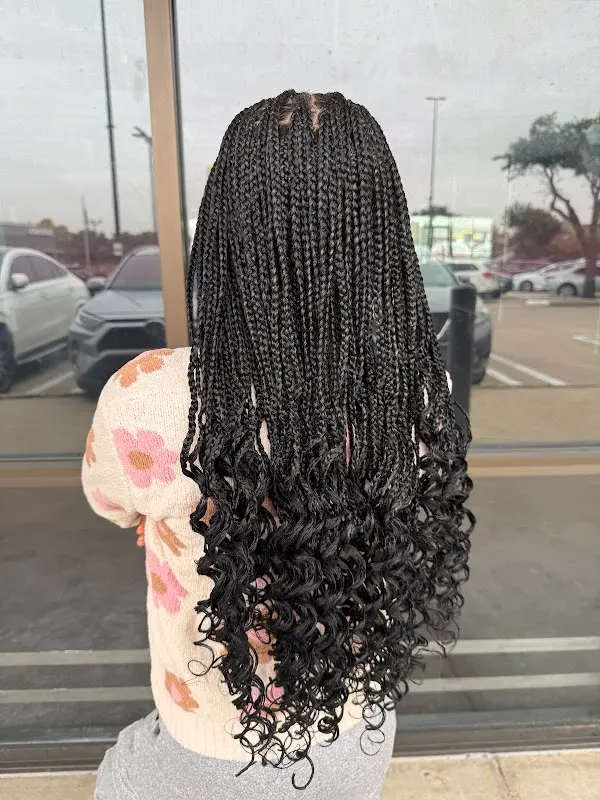 $100 braids — Hair salon in Dallas