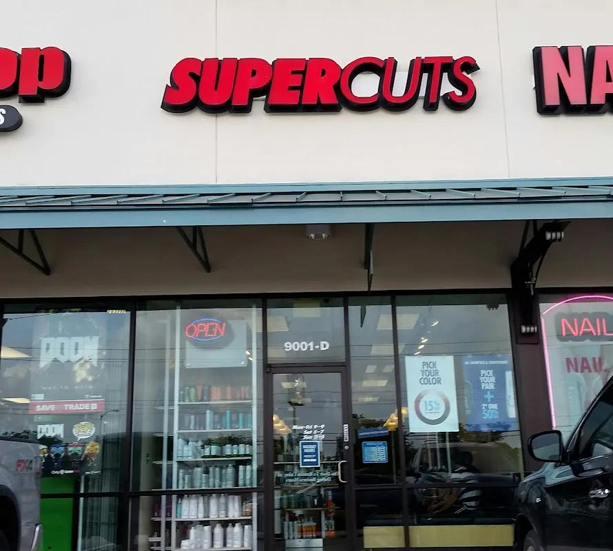 SUPERCUTS — Hair salon in La Porte