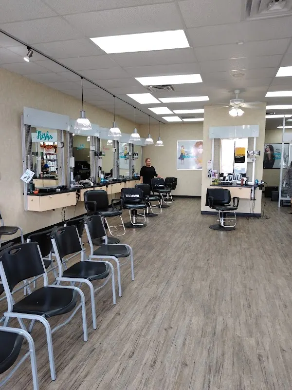 SUPERCUTS — Hair salon in McAllen