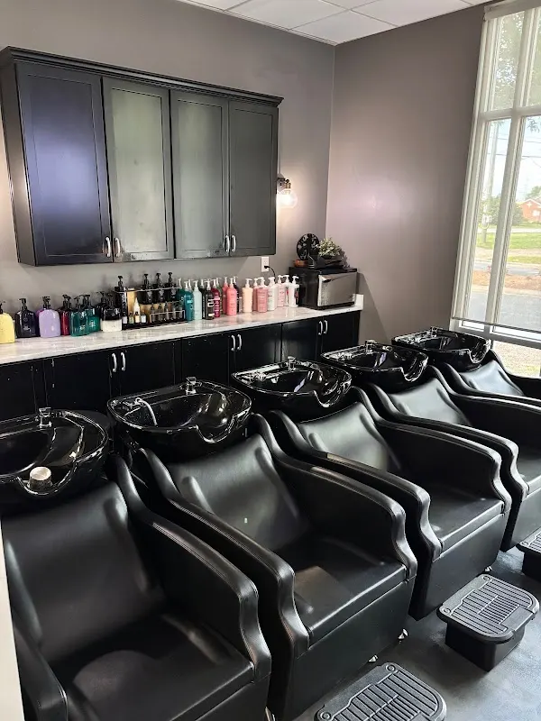 Bella Lago Salon & Skincare — Hair salon in Mooresville