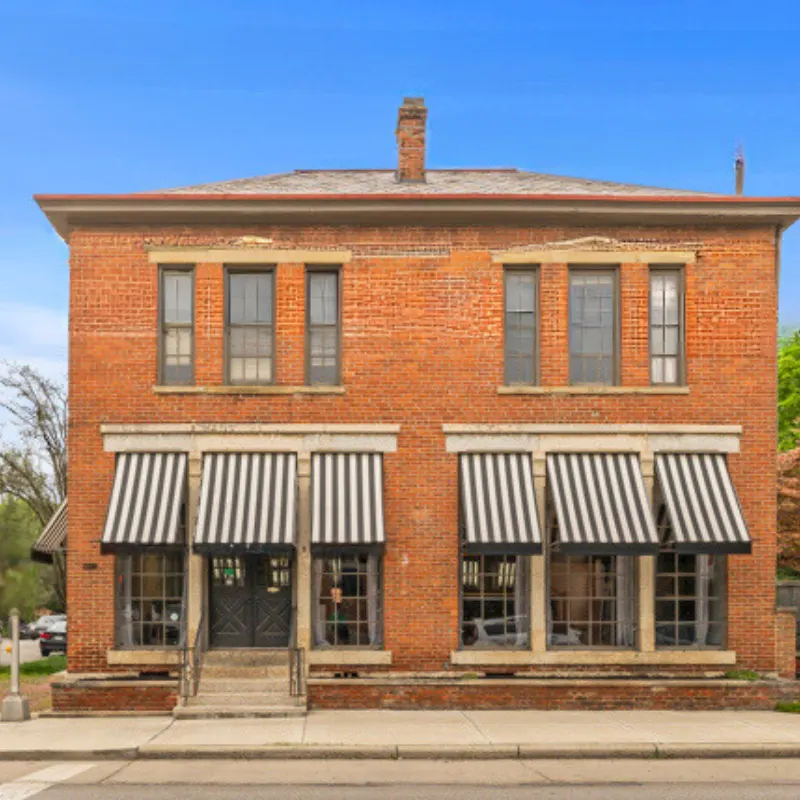 Square One Salon & Spa — Hair salon in Columbus