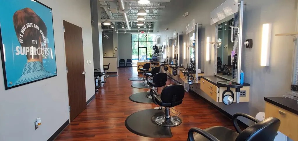 SUPERCUTS — Hair salon in Houston