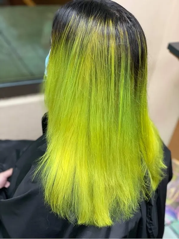 Fantastic Sams Cut & Color — Hairdresser in Belleville
