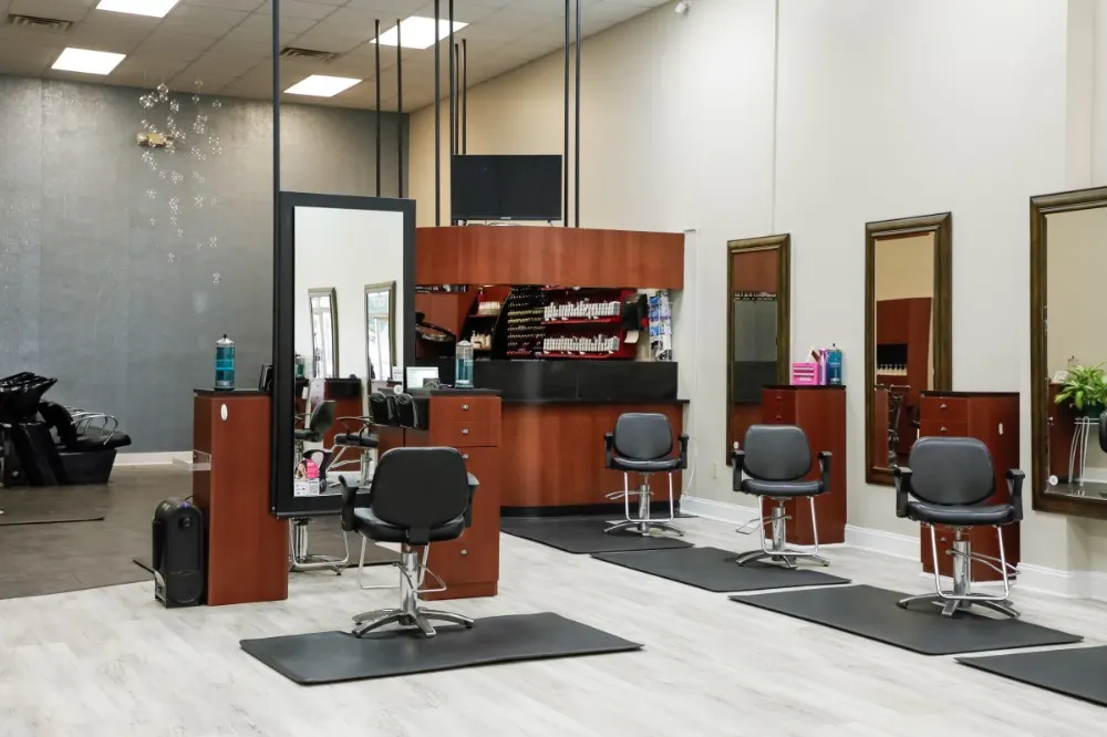 Tanglez Salon & Spa — Hair salon in Wilmington