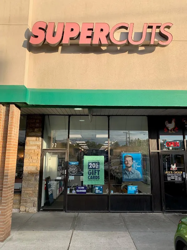 SUPERCUTS — Hair salon in Smithtown