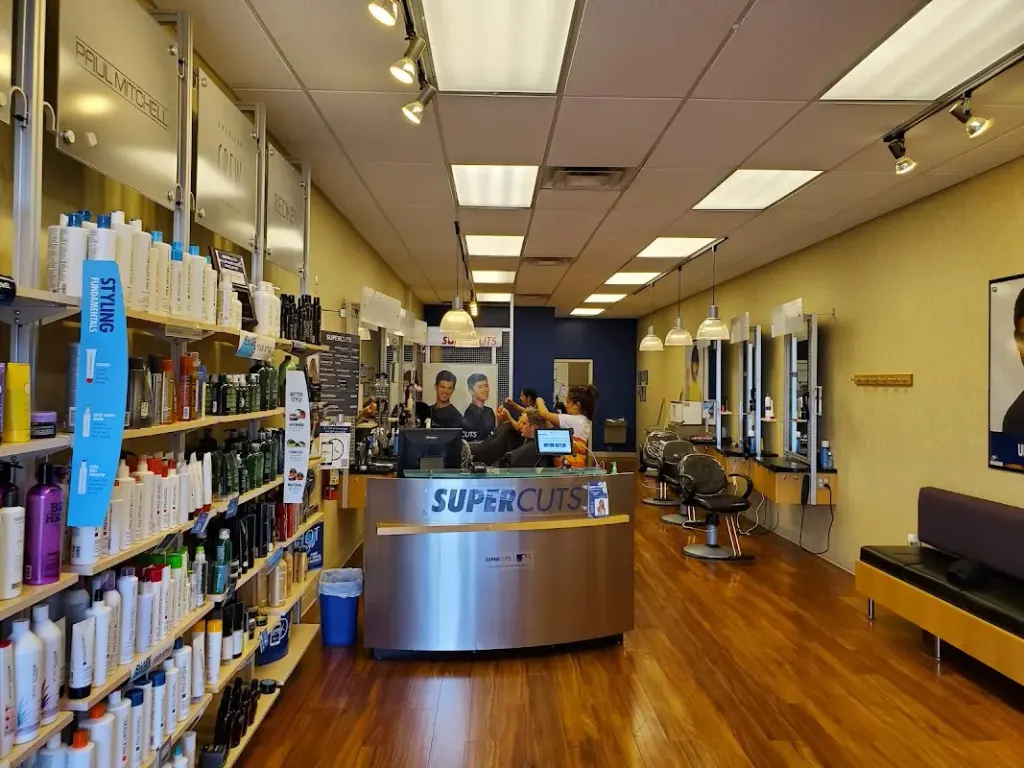 SUPERCUTS — Hair salon in Houston