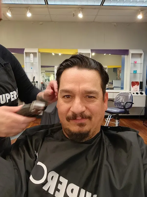 SUPERCUTS — Hair salon in Canyon Country