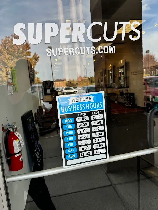 SUPERCUTS — Hair salon in Grand Blanc