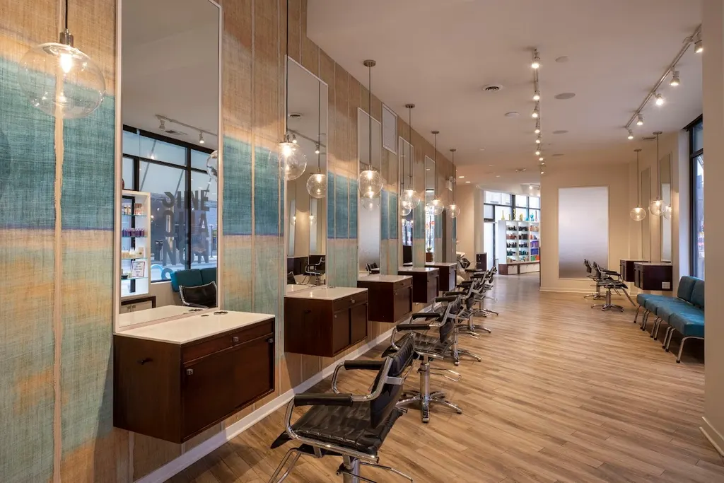 Sine Qua Non Salon — Hair salon in Chicago
