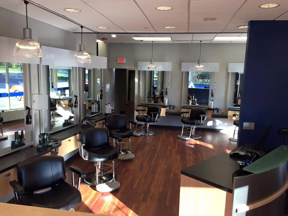 SUPERCUTS — Hair salon in Villanova